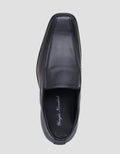 Yongki Komaladi Sepatu Pantopel