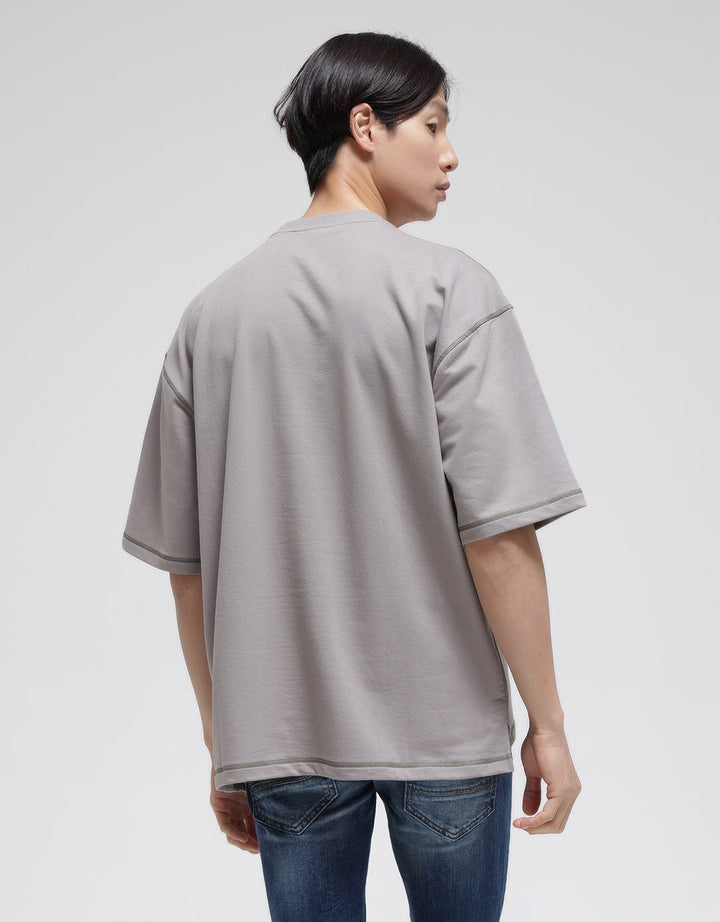 American Jeans Contrast Stitch Kaos OVZ Pria