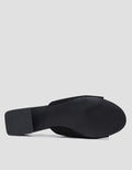Connexion Wmcs11 Slipper Sandal Wanita