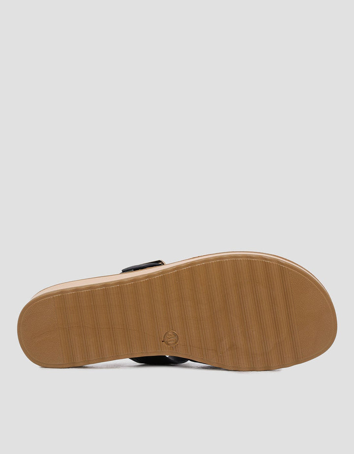 Connexion Yqcs08 Slipper Sandal Wanita