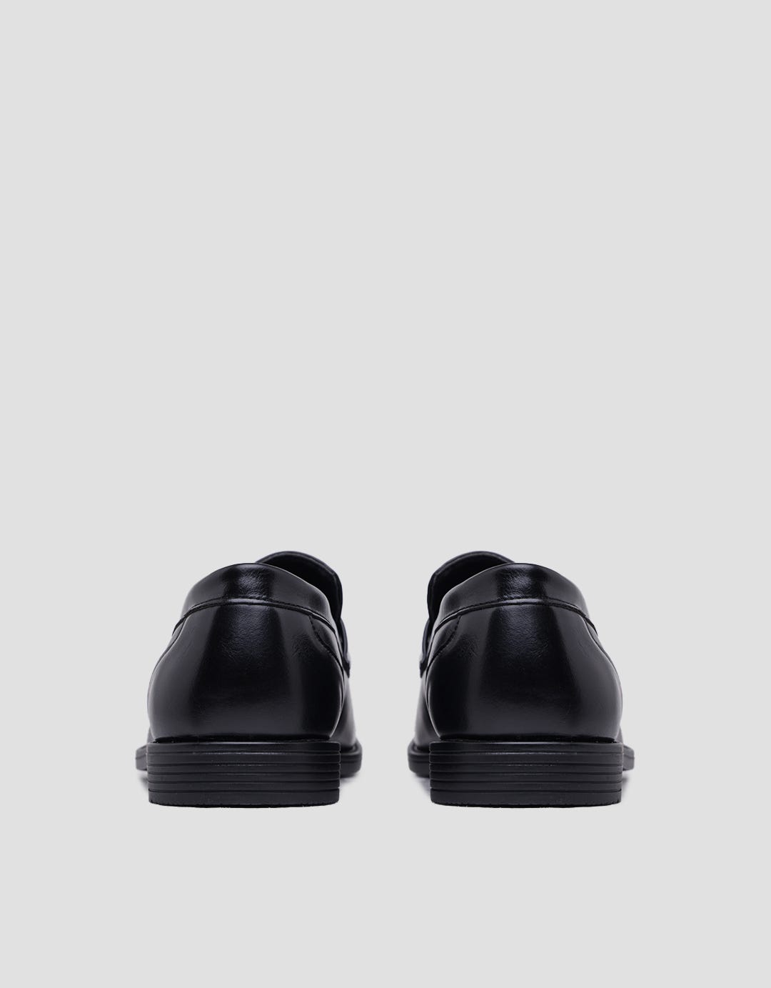 Cole Moccasin Colin Slip On Pria