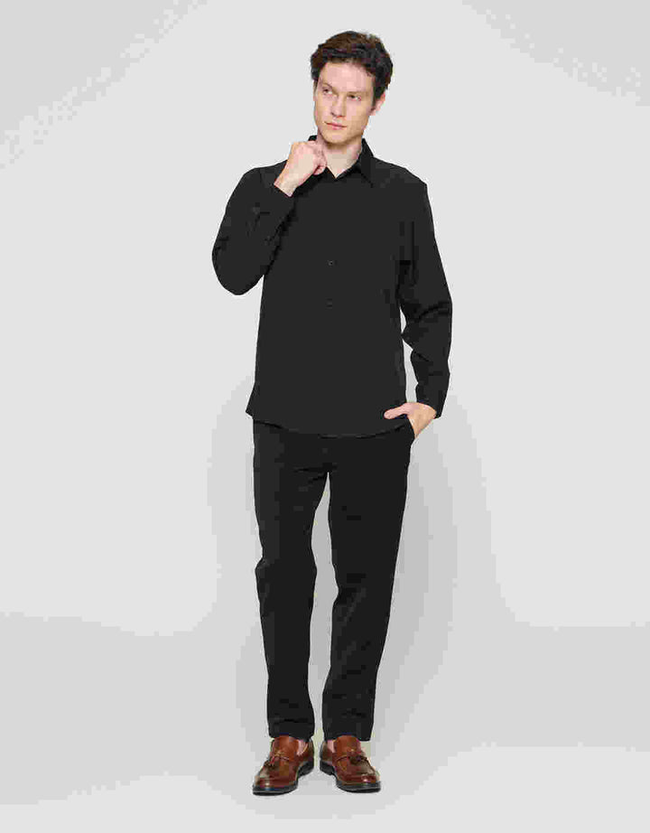 ZES Kemeja Lengan Panjang Pria Slim Fit LSSOL301