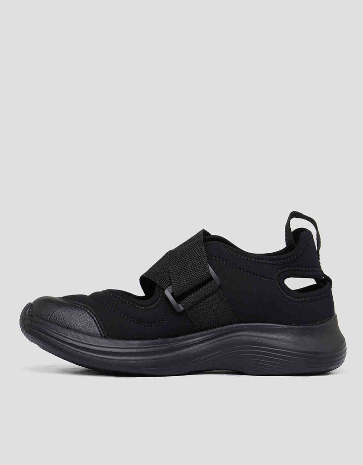 Yongki Komaladi RNY2015 Sepatu Sneakers Wanita