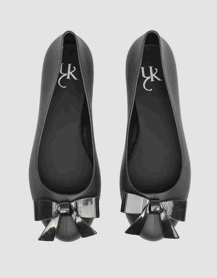 Yongki Komaladi Ribbon Accessories Sepatu Wanita