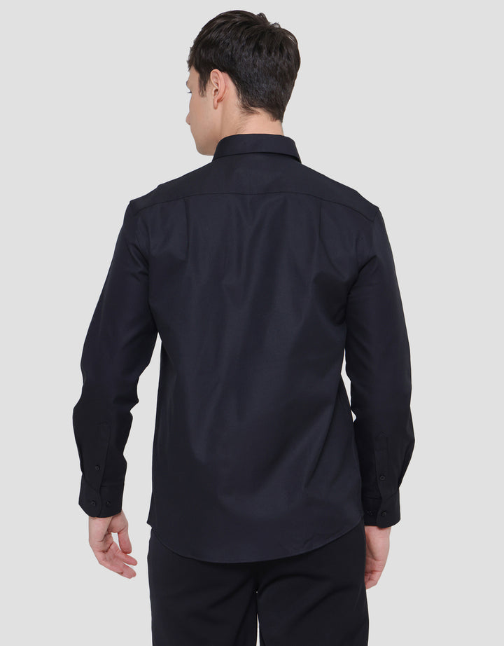 Cole Plain Classic Oxford Kemeja Lengan Panjang Pria