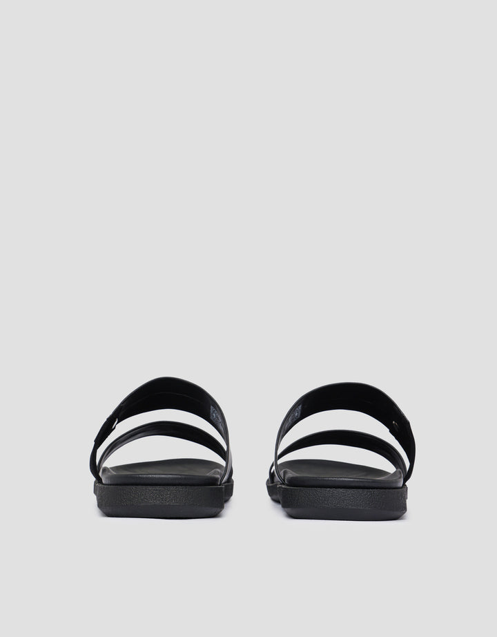 Cole Isaac Sandal Slipper Pria