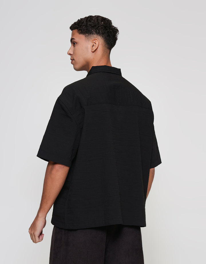 ZES Zipped Textured Kemeja Pria OWEN