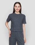 Nevada Solid Sueding Knit Kaos Crop Wanita