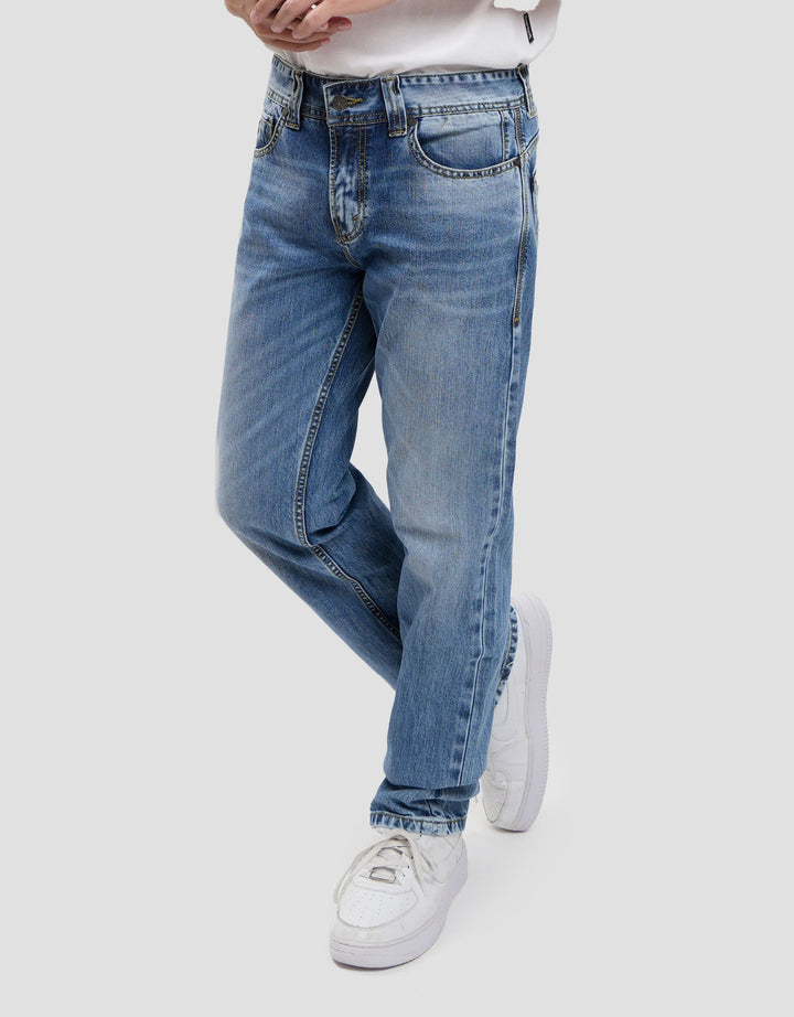 Lois Straight Fit Celana Denim Pria