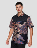 Arjuna Weda Hem Body Fit Bsatik Daun Kemeja Batik Pria