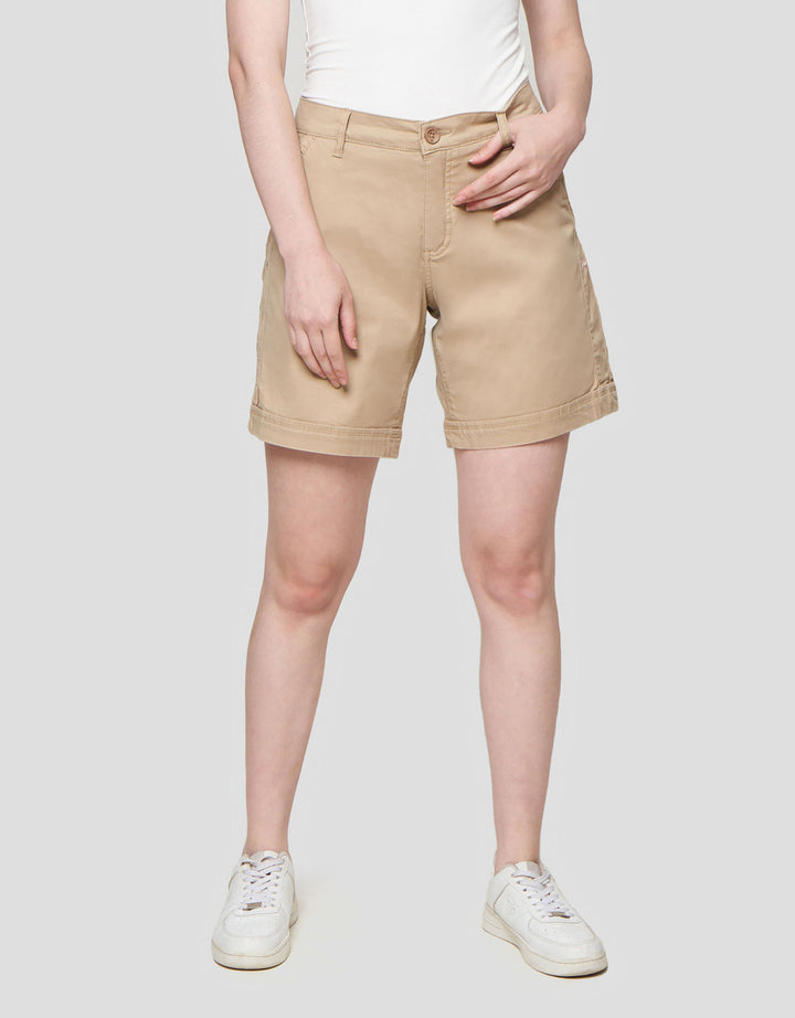 Cardinal Girl Bermuda Celana Pendek Wanita