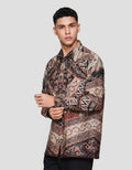 Arjuna Weda Regular Fit Mega Mendung Kemeja Batik Pria