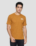 T Zone Print Contour Linellae Kaos Lengan Pendek Pria