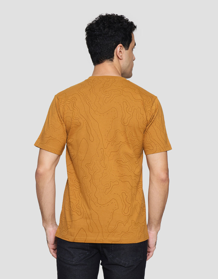 T Zone Print Contour Linellae Kaos Lengan Pendek Pria