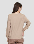 Connexion V-Neck Texture Kaos Lengan Panjang Wanita