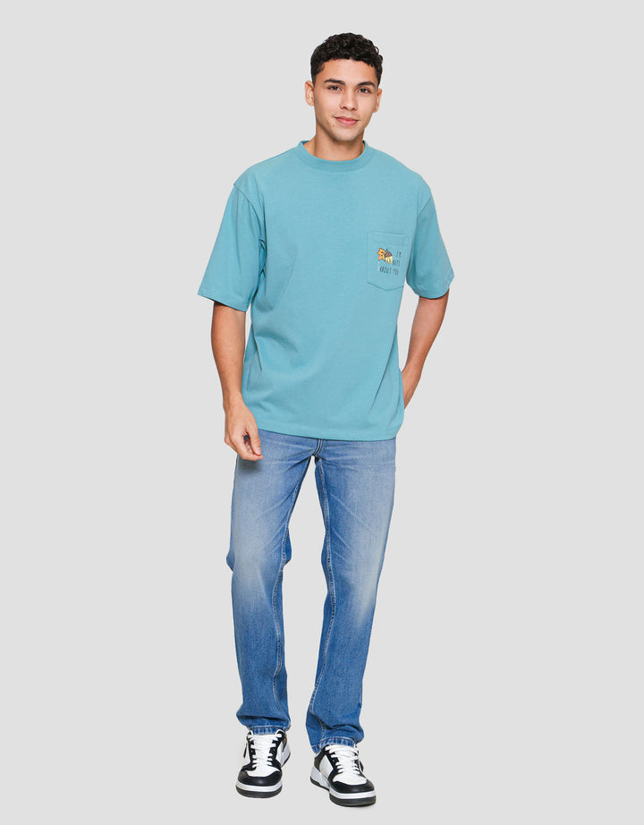 Suko Pocket About You Kaos Oversize Pria