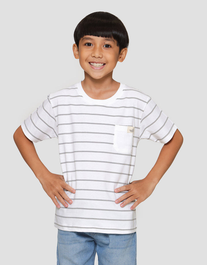 Little M Salur Kantong Patch Kaos Anak Laki-laki