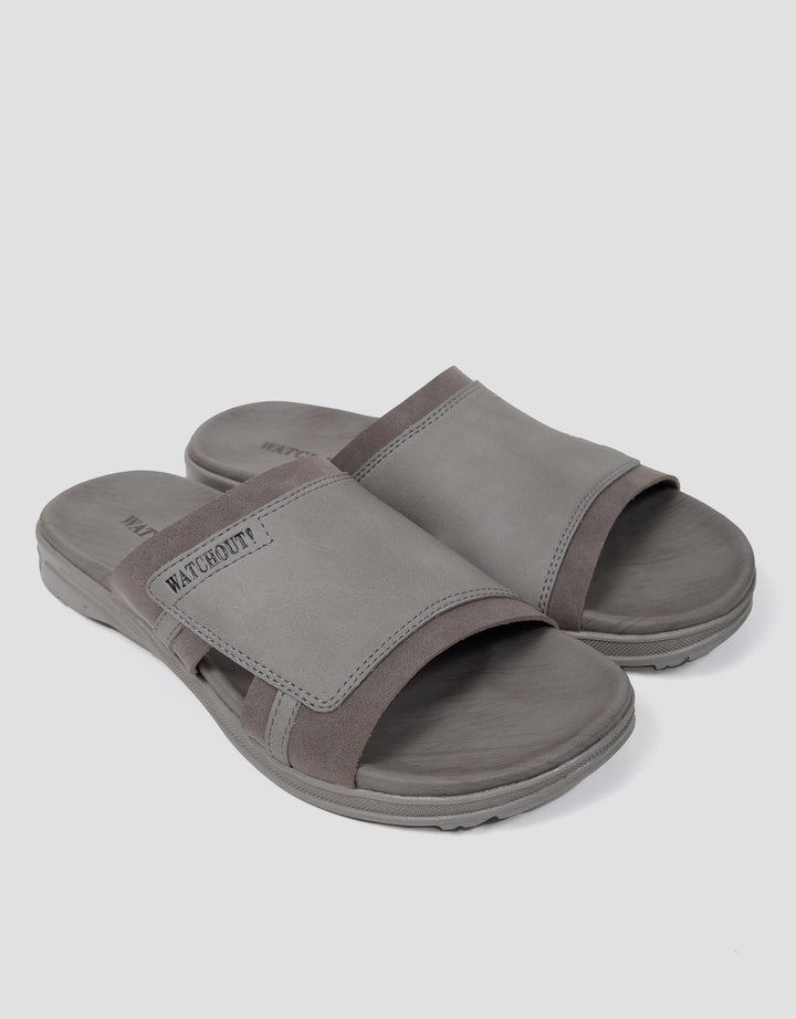 Watchout WY202060323 Slip On Sandal Pria