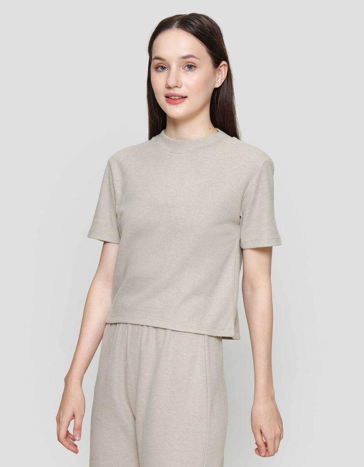 Nevada Solid Sueding Knit Kaos Crop Wanita