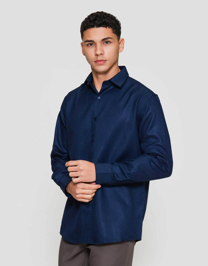 Cole Slim Fit Texture Wafle Kemeja Lengan Panjang Pria