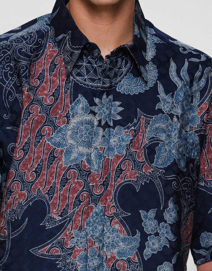 Arjuna Weda Hem Reg Fit Parang Kembang Kemeja Batik Pria