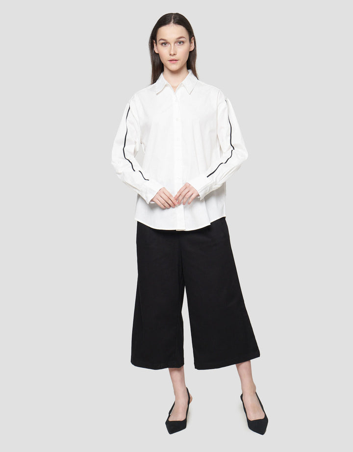 Connexion With Stripe Kemeja Wanita