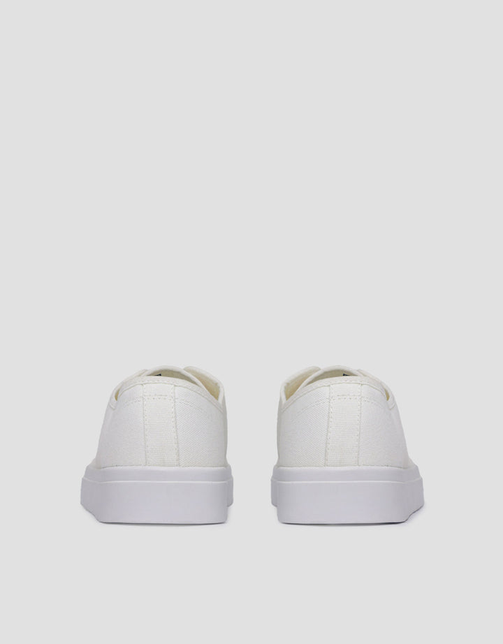 Suko Sepatu Sneakers Pria