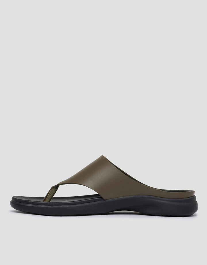 Cole Mason Sandal Flip Flop Pria