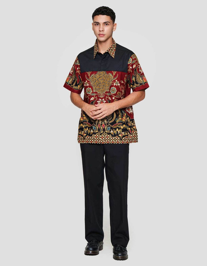 Arjuna Weda Hem Gurdo Kemeja Batik Pria