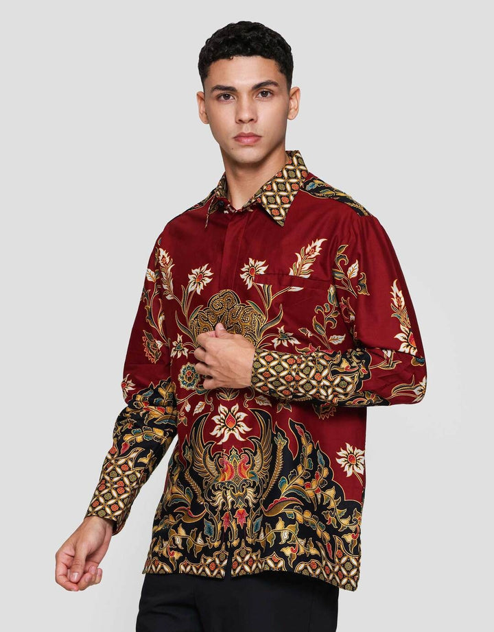 Arjuna Weda Body Fit Print Gurdo Kemeja Batik Pria