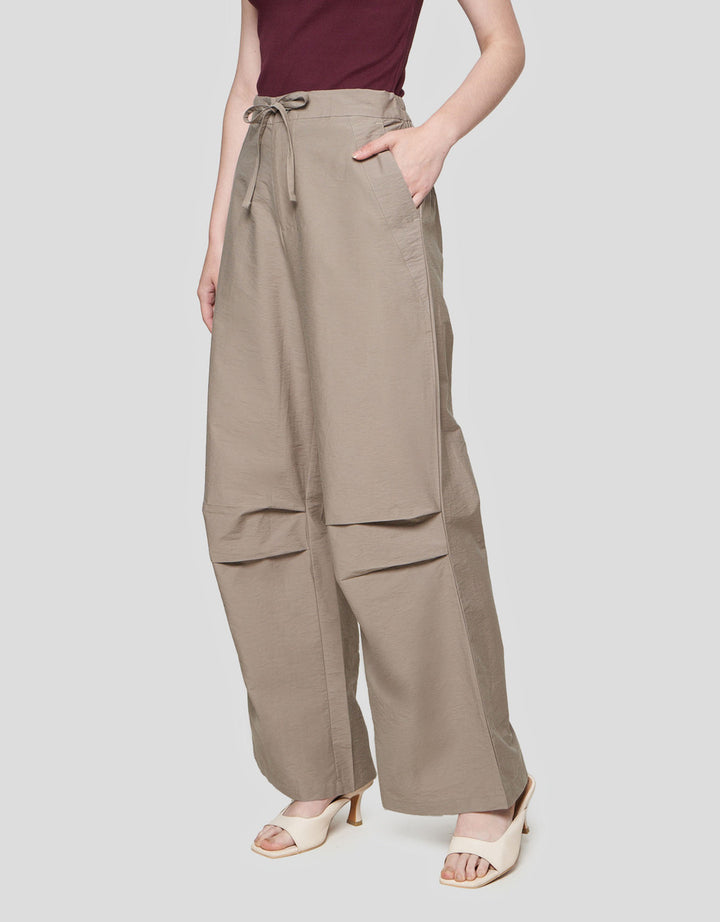 Nevada Double Pleats Wide Leg Celana Panjang Wanita
