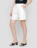 Nevada Woven Basic Pleats Celana Pendek Wanita