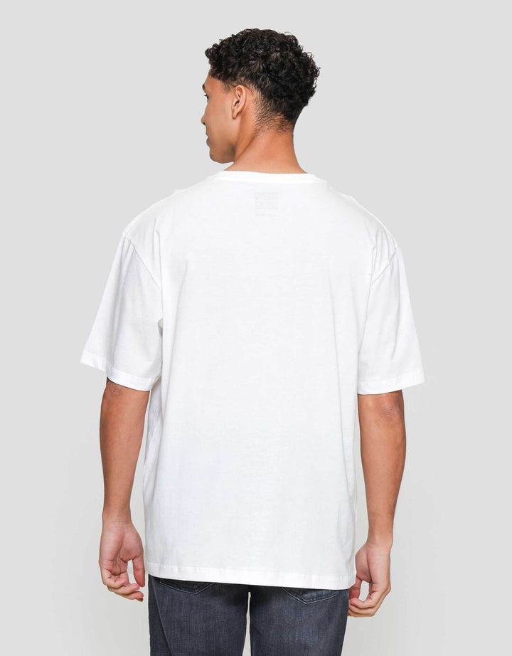 Aos Universal Music Theme Rockstar Run Kaos Pria
