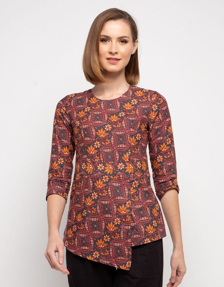 Adikusuma Kawung Slope Batik Blouse