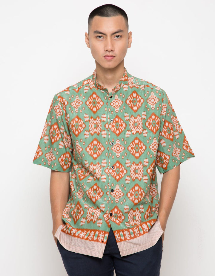 Adikusuma Woven Ikat Men's Short Sleeve Batik Shirt