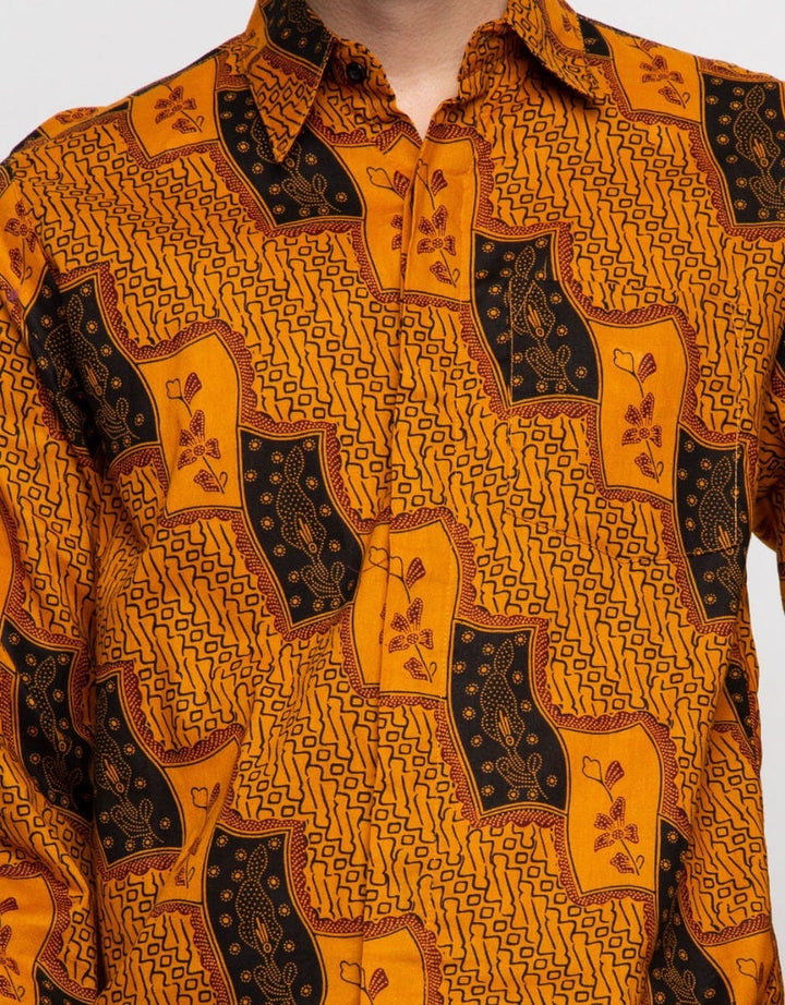 Adikusuma Cotton Batik Shirt Sloping Box 582225088