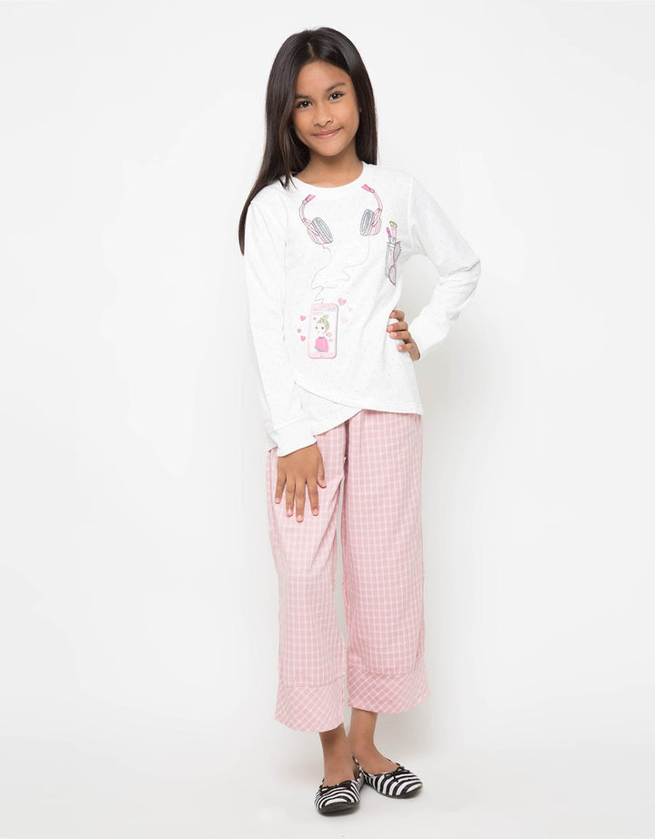 Kindergarten LS F/P POLKADOT