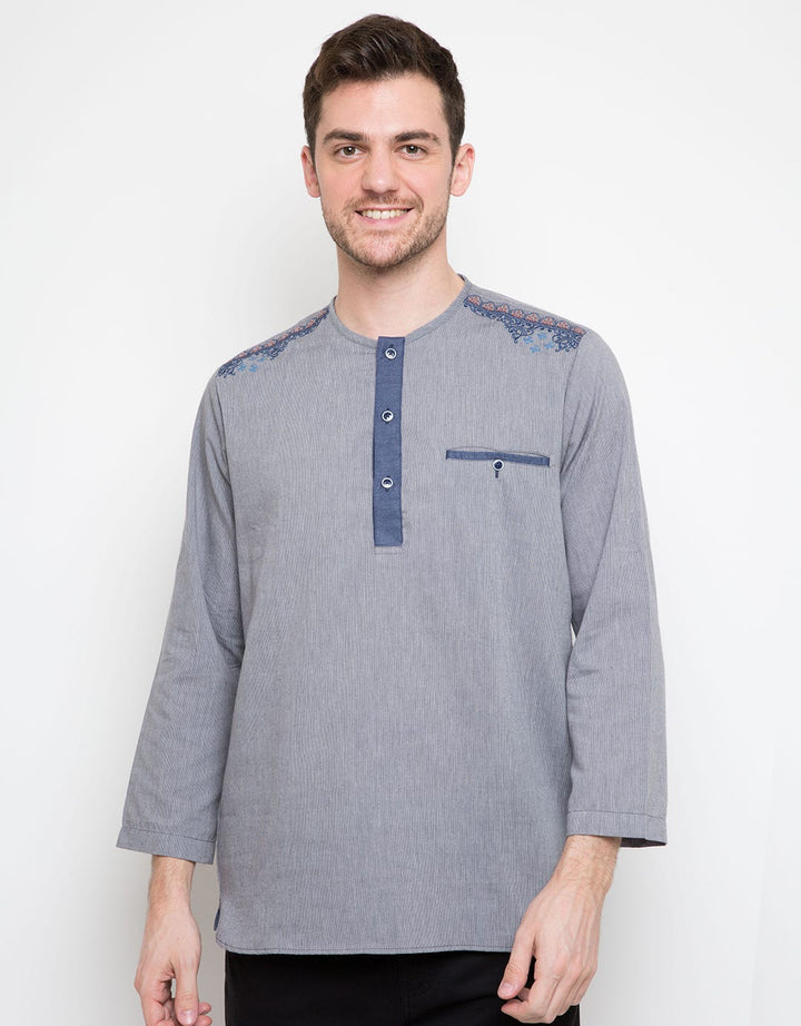 Al Luthfi Kemeja Koko Detail Bordir Bahu