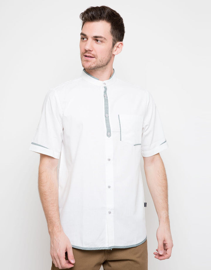 Al Luthfi Kemeja Koko Detail Stripes