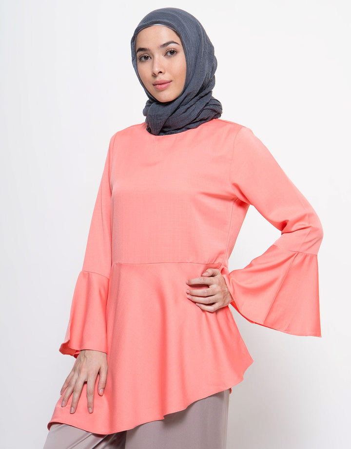 RUFFLED BLOUSE