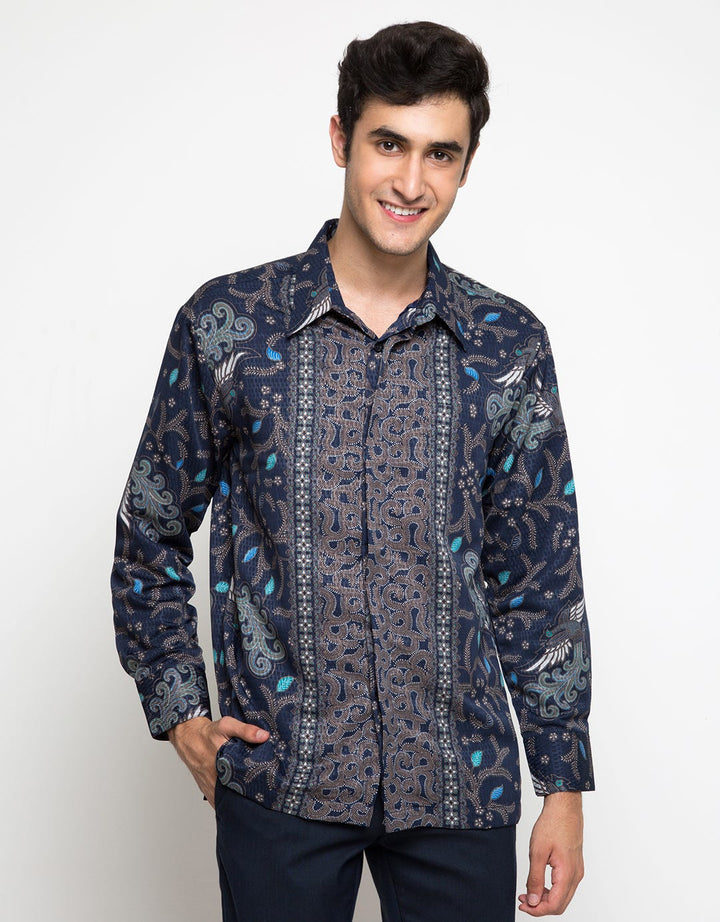 Arjuna Weda Peacock Batik Shirt Spread
