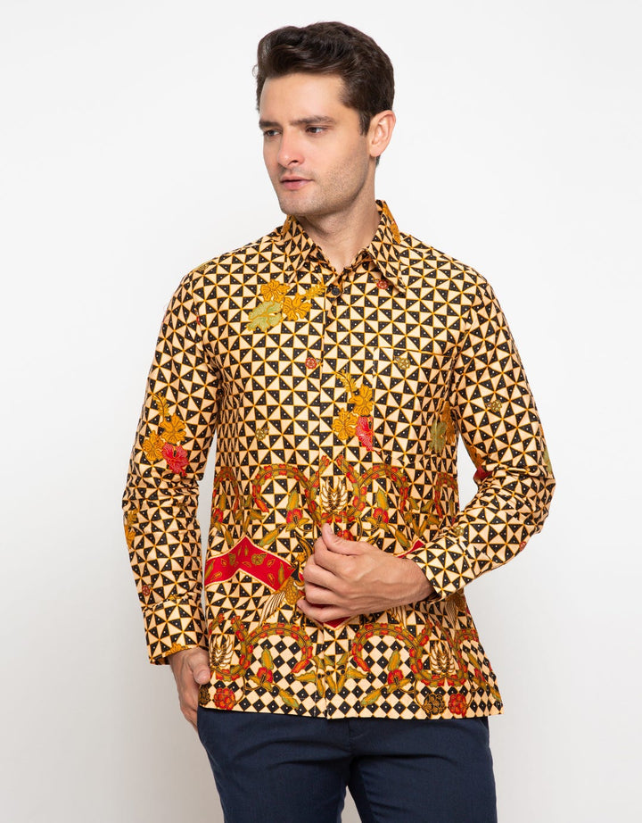 Arjuna Weda Batik Shirt Sawat Diamond Background