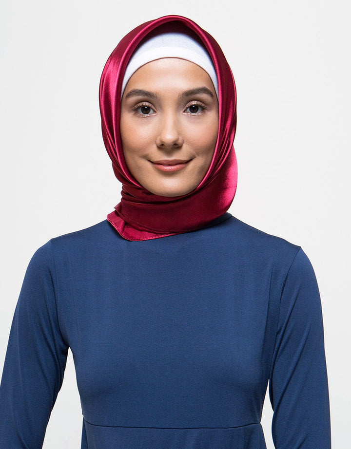 Art Fashion Hijab Persegi Empat Polos