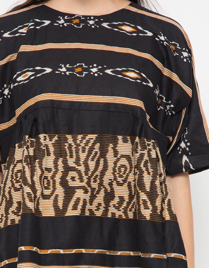 Winggo Sada Batik Blouse