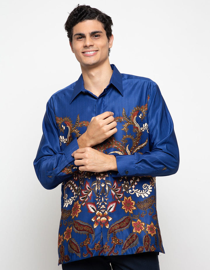 Arjuna Weda Modern Batik Shirt Button