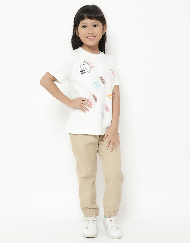SS UNI SEBAR BULU WA