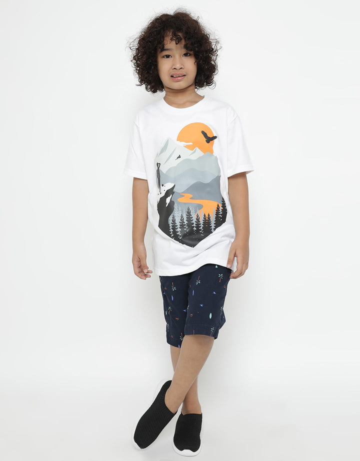 Nevada Short Sleeve T-Shirt Social Media