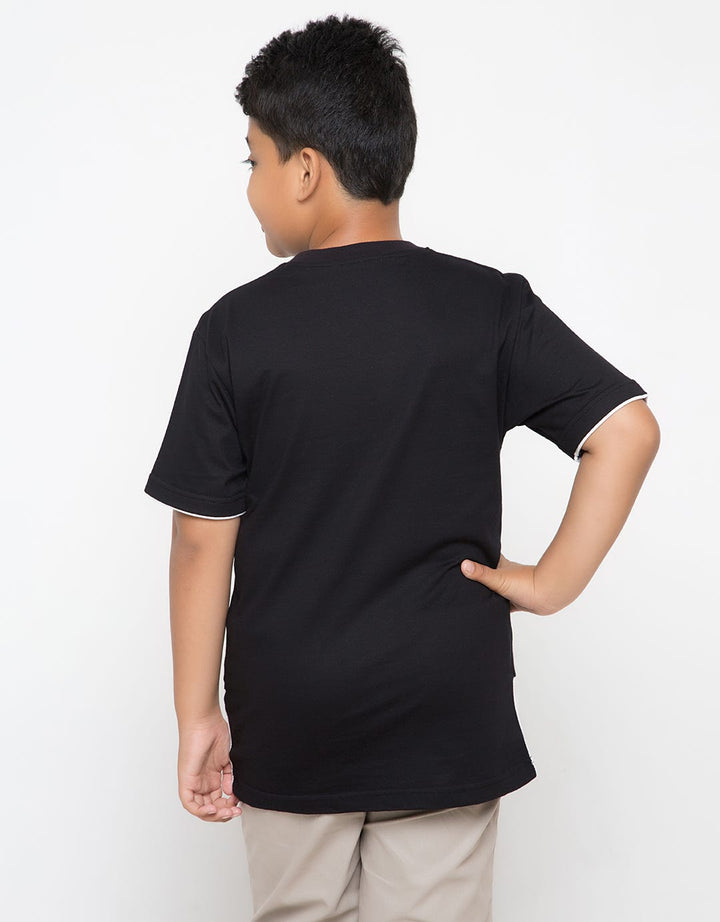 SS C&amp;S NOBODY IS REA