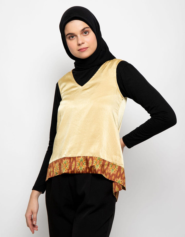 Azzar Rayna Blouse