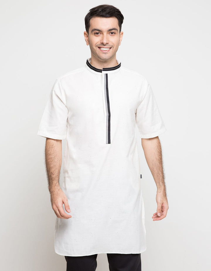 Al Luthfi Kurta Pendek 108020000